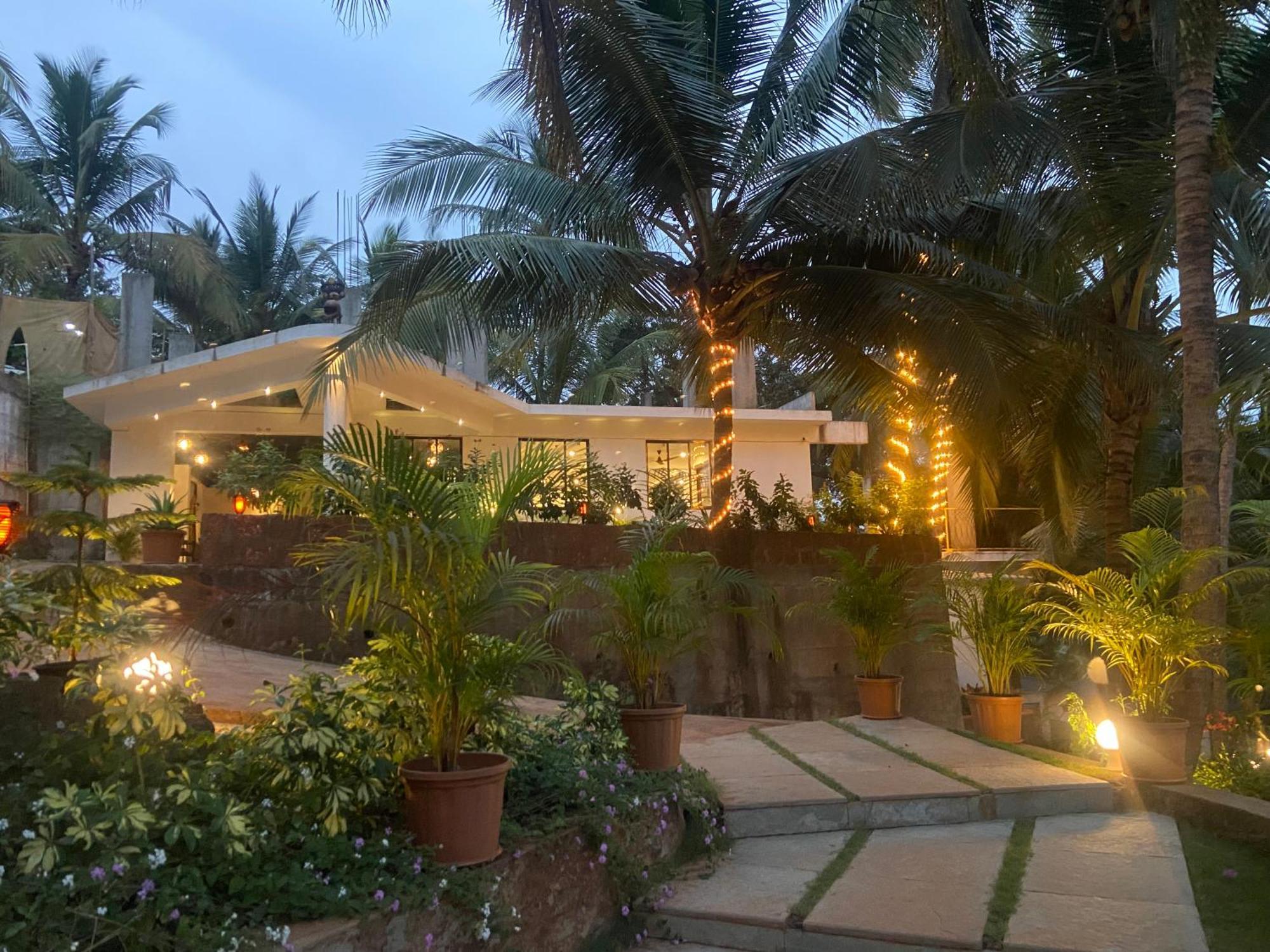 Atmani Waterfront Resort Cola Exterior foto